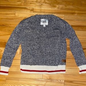 Roots V neck sweater